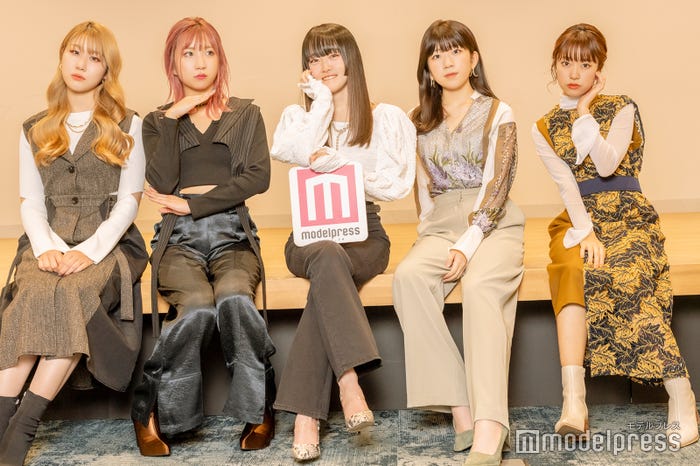 Little Glee Monster(左から)かれん、MAYU、芹奈、manaka、アサヒ (C)モデルプレス