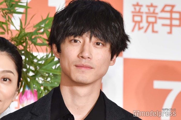 坂口健太郎 (C)モデルプレス