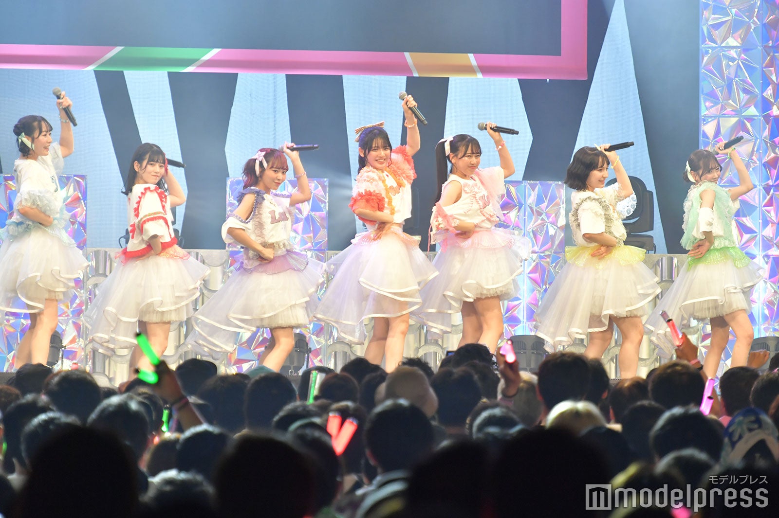 FRUITS ZIPPER（C）モデルプレス