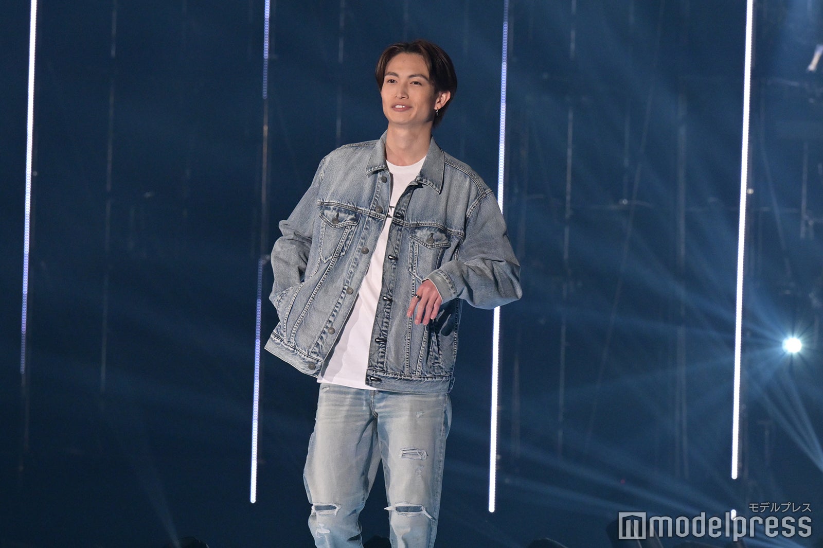 綱啓永（C）モデルプレス