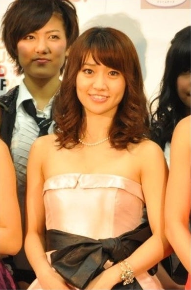 AKB48大島優子 AKB48グループの「5大ドームツアー」の大阪公演…：大島