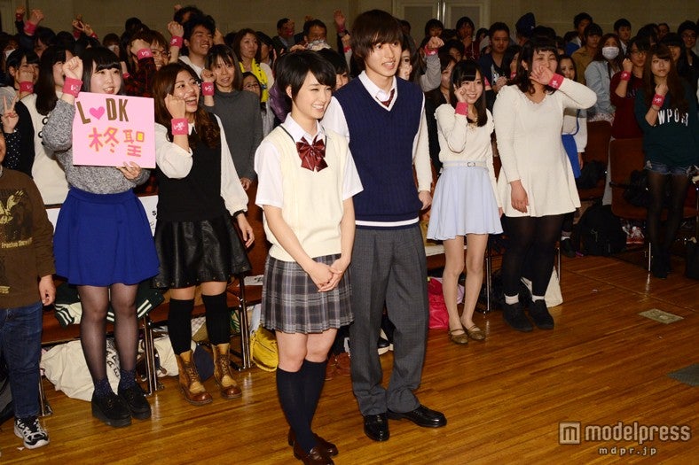 剛力彩芽、山崎賢人