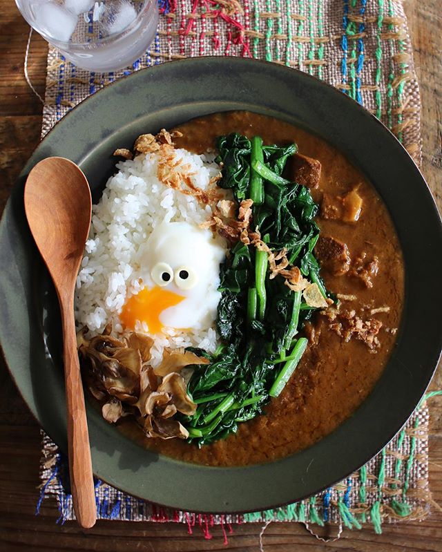 カレーを綺麗に盛り付けるコツをご紹介 ワンランク上のおしゃれなお家ご飯に モデルプレス