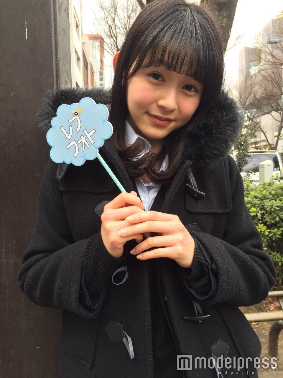 スタッフによる“予行演習”に参加した久間田琳加（画像提供：レプロエンタテインメント）