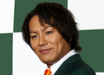 狩野英孝 先輩の家を「10年ぐらい出禁」「シャンパンのコルクを天井に刺して」新築パーティーで大失態