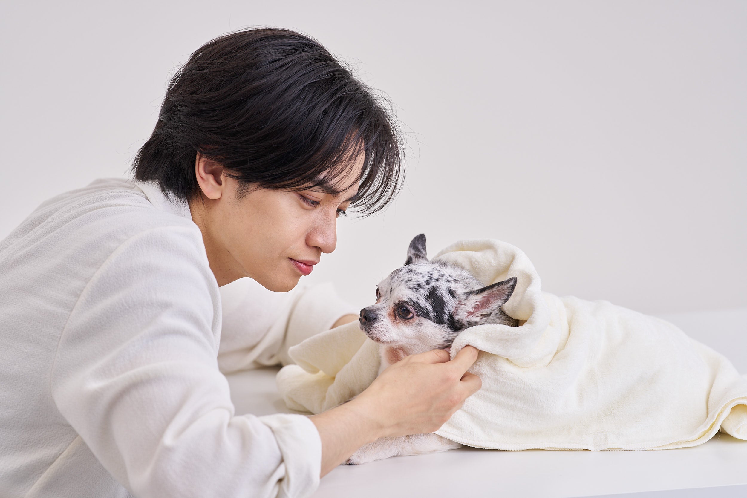 中島健人／WEBCM「ONE is Special.」篇（提供写真）