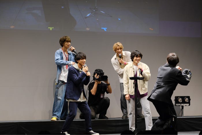 (左から)福澤希空、井上祐貴、古幡亮、樫尾篤紀、金子隼也 (C)ホリプロ