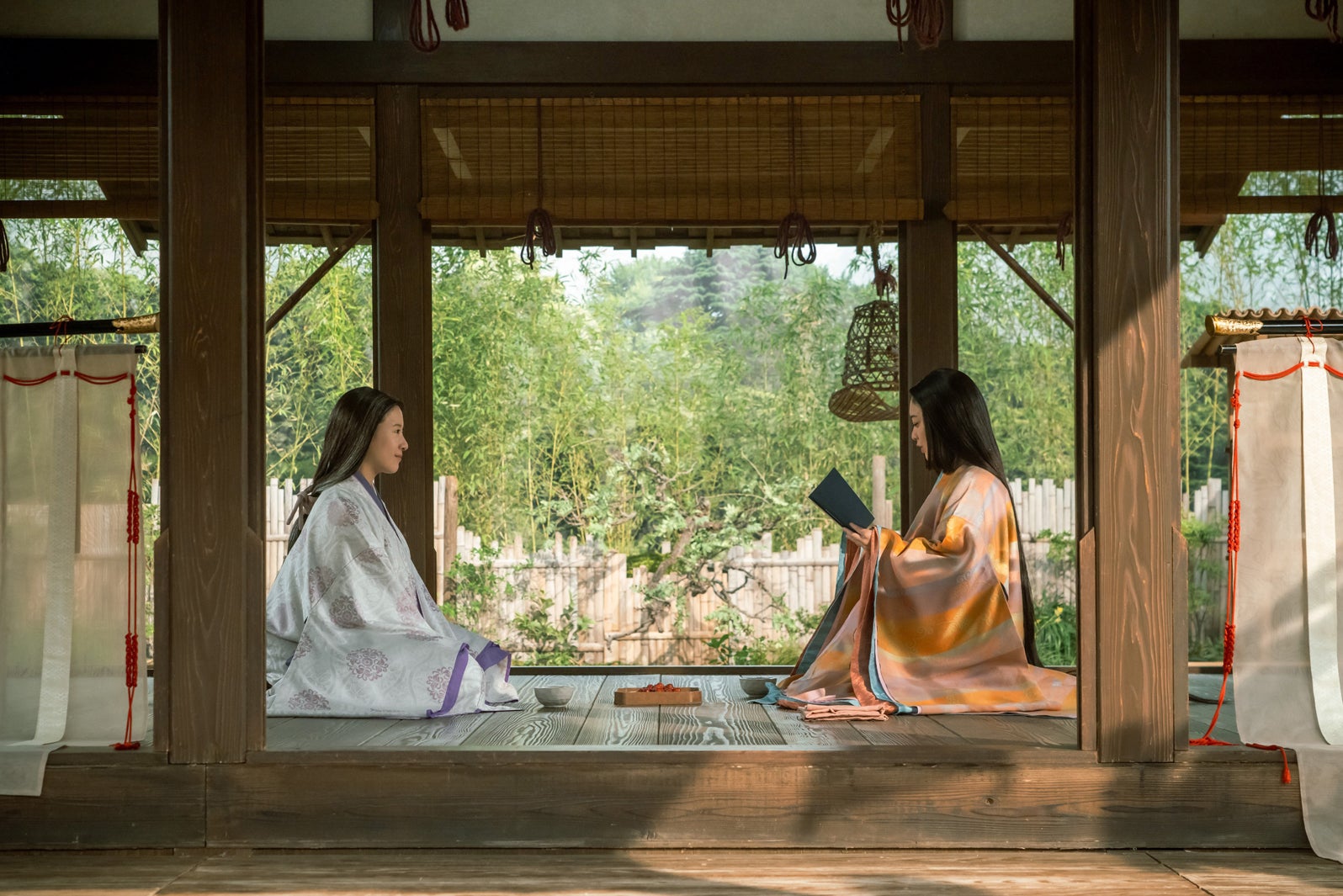 吉高由里子、吉柳咲良「光る君へ」最終話（C）NHK