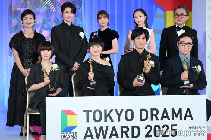 (左上から時計回り)有働由美子アナ、本田響矢、芳根京子、加藤小夏、三谷幸喜氏、角田晃広、松坂桃李、奈緒、杉咲花(C)モデルプレス