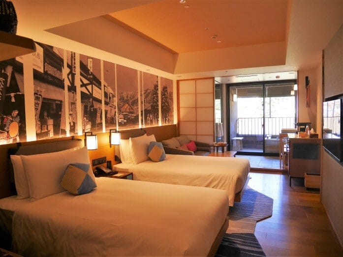 ホテルインディゴ箱根強羅の客室。全室で温泉が楽しめる（ホテルインディゴ箱根強羅）