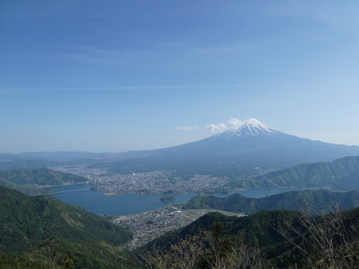 【山梨】FUIJIYAMAツインテラスから望む富士山（2022年5月撮影）