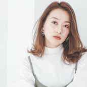 肩幅広い女性に似合う髪型集 コンプレックスをカバーして華奢見えが叶う モデルプレス 肩幅広い女性に似合う髪型集 コンプレックスをカバーして華奢見えが叶う モデルプレス