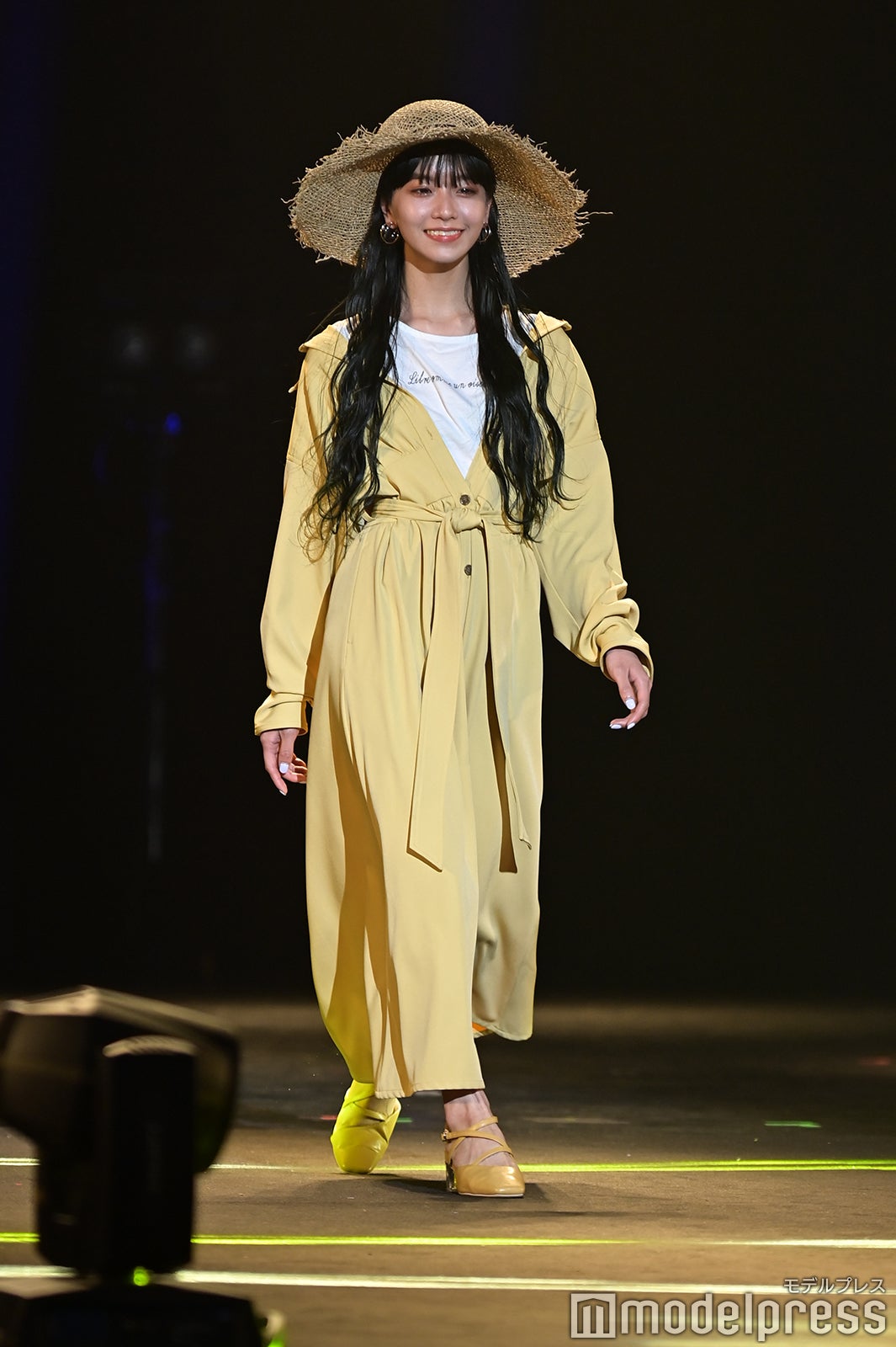 （C）モデルプレス