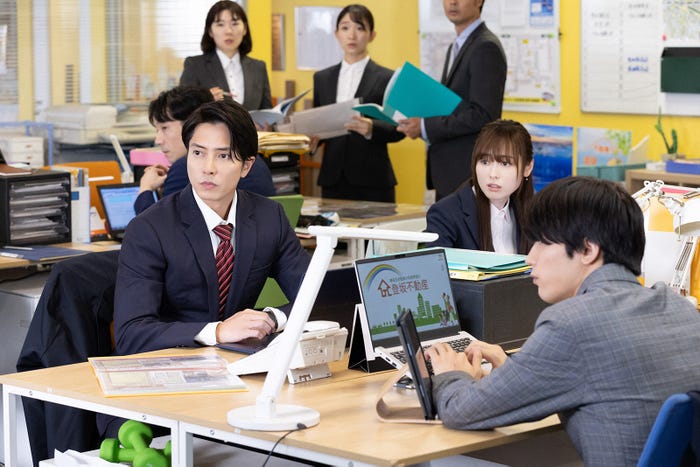 山下智久、福原遥 「正直不動産2」第1話(C)NHK