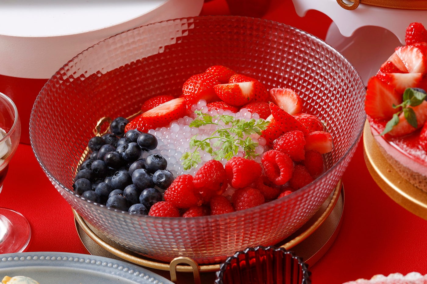 フェスティブストロベリー スイーツブッフェ～スノーマンワンダーランド～／提供画像