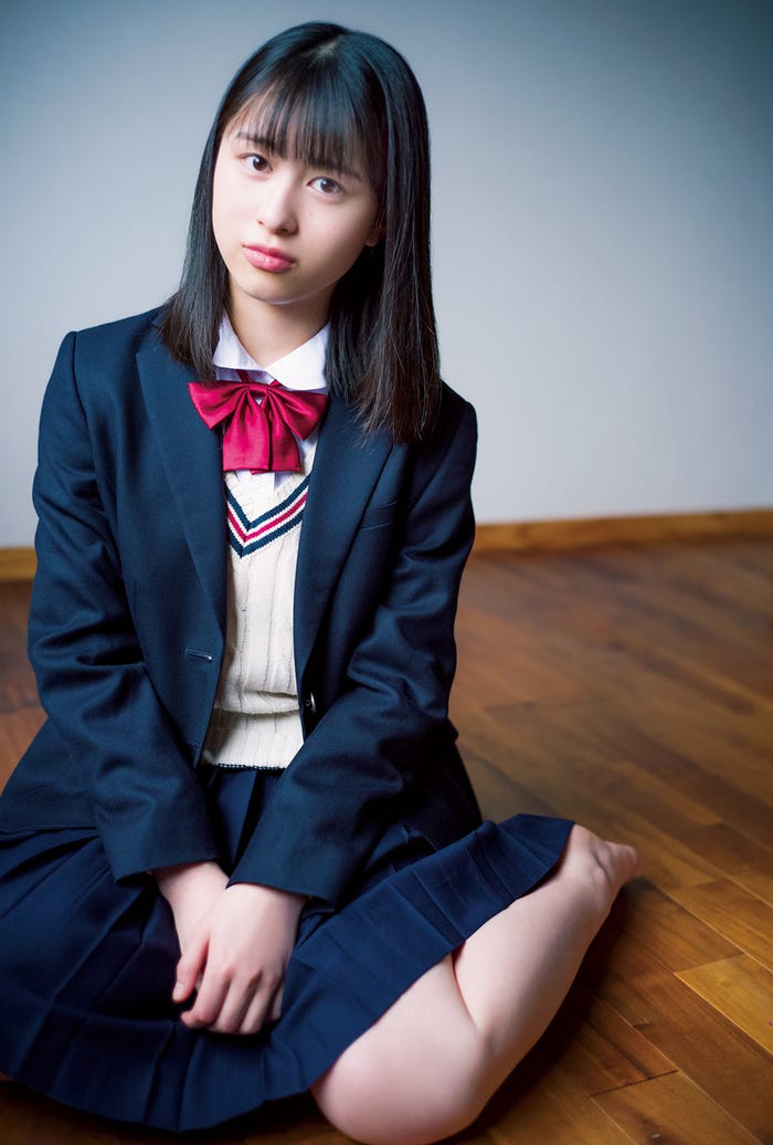 平山遊季/「B.L.T.graduation2022中学卒業」TOKYO NEWS magazine&mook(honto)購入特典ポストカード (画像提供:東京ニュース通信社)