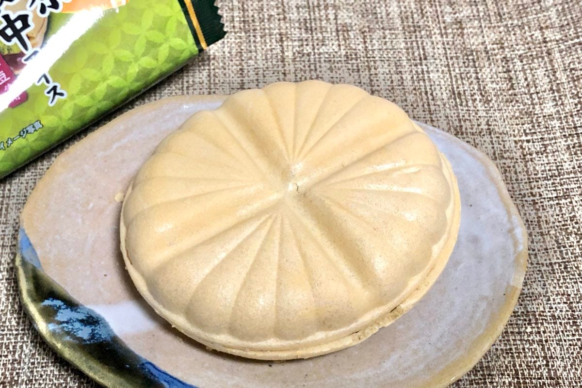 ファミマ　宇治抹茶まみれ