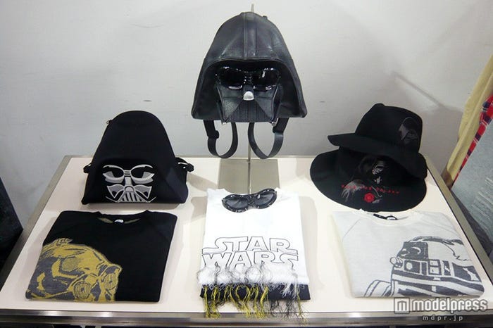 ダース・ベイダーバックやトップス(C)&TM Lucasfilm Ltd.