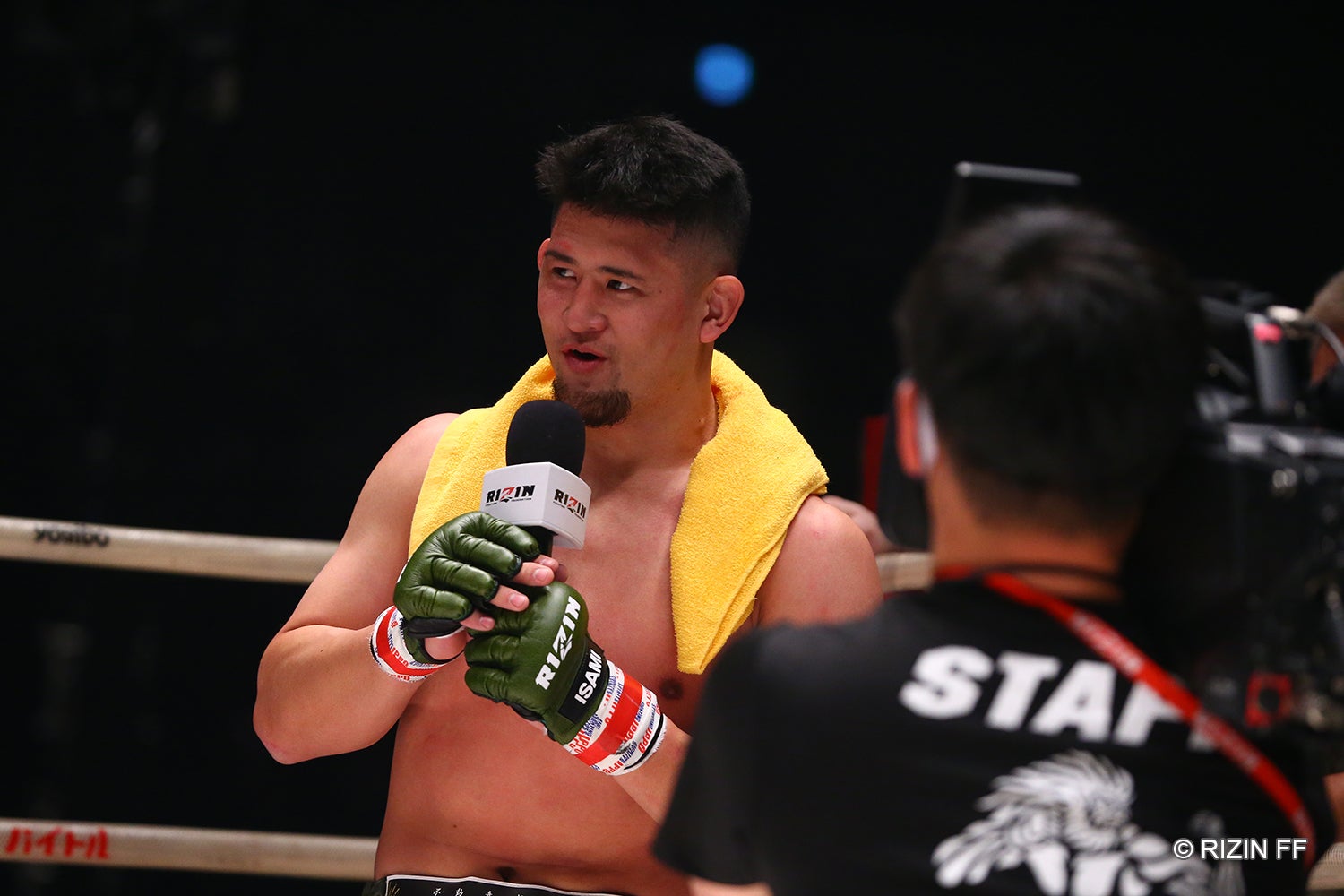 シバターVSHIROYA（C）RIZIN FF