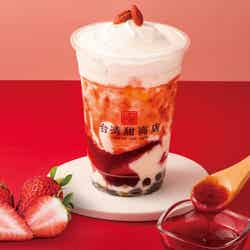 草苺杏仁豆花(イチゴアンニントーファー)ミルク 640円/提供画像