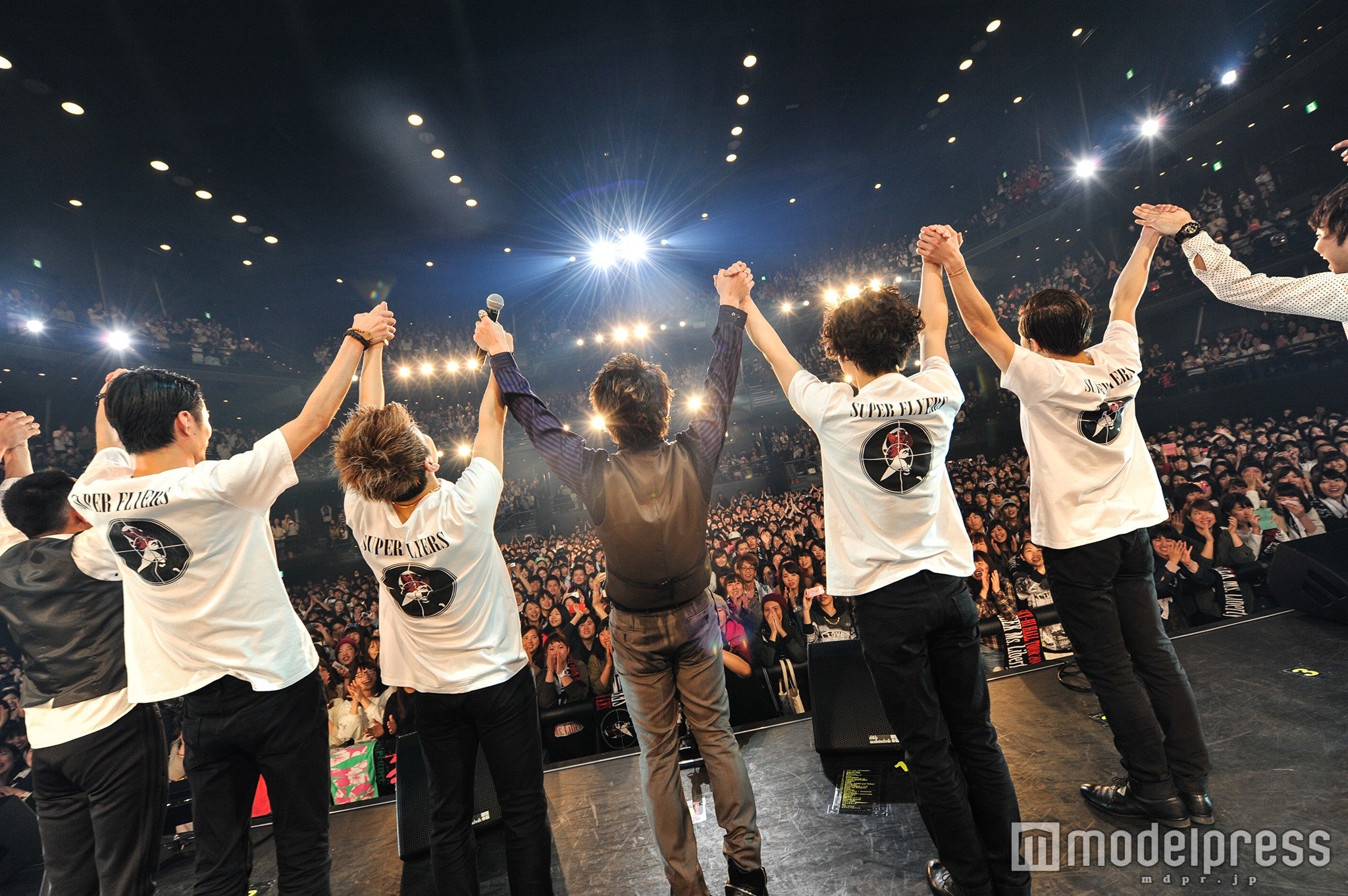 「SKY-HI HALL TOUR 2016 ～Ms. Libertyを探せ～」ツアーファイナル（画像提供：avex）