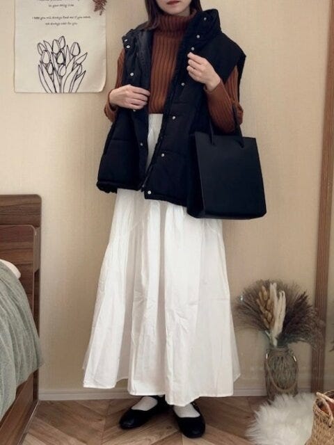 ダウンベスト　コーデ　秋　冬