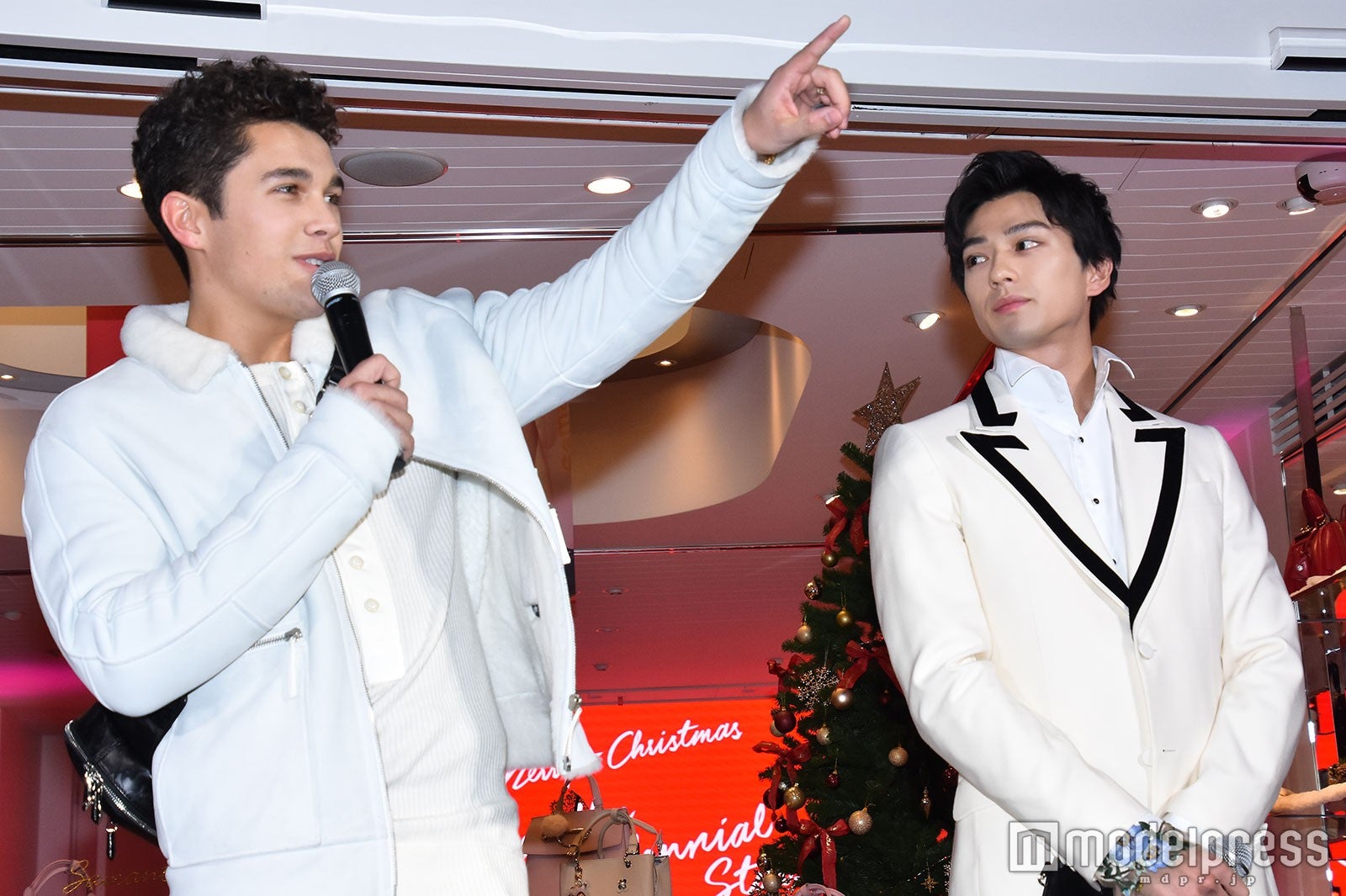 オースティン・マホーン、新田真剣佑 （C）モデルプレス