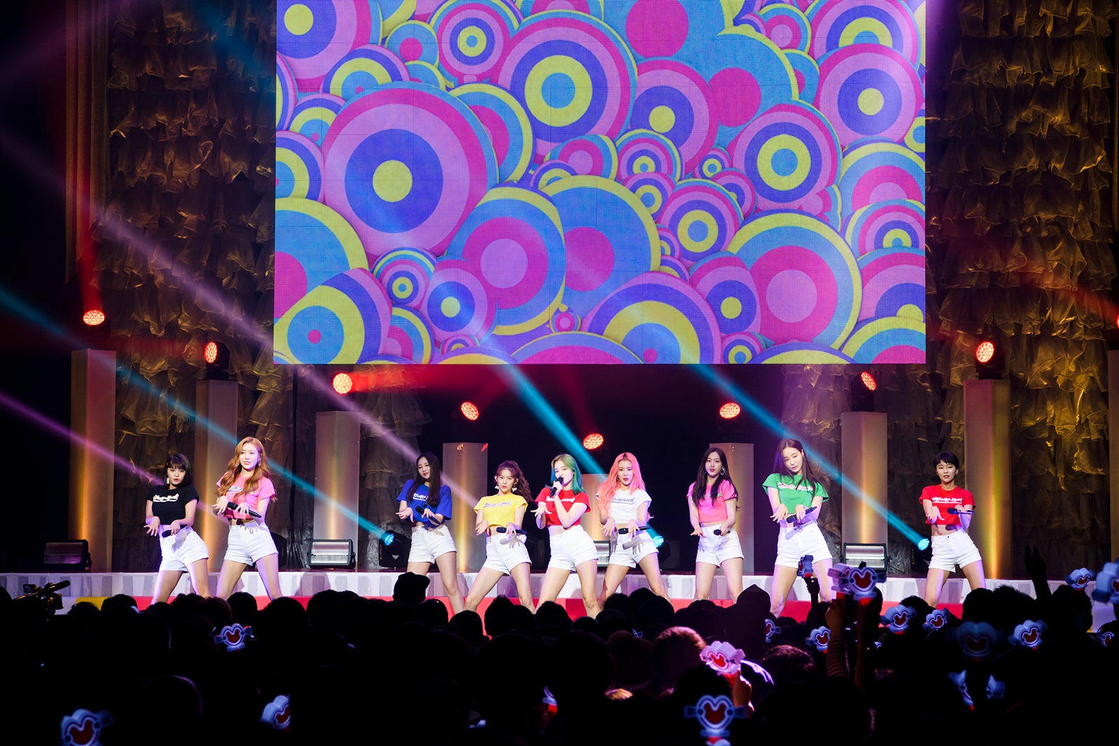 MOMOLAND（写真提供：キングレコード）