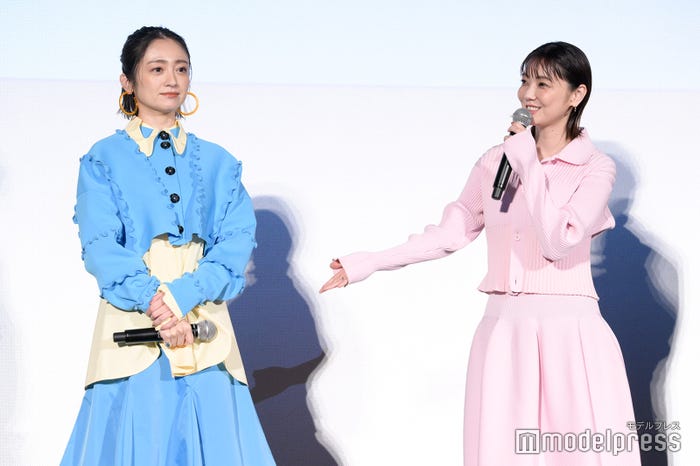 安達祐実、倉科カナ(C)モデルプレス