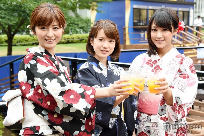 テレビ朝日　人気女子アナ　弘中綾香　宇賀なつみ　竹内由恵　直筆サイン　色紙 Yahoo!オークション -「テレビ朝日」(サイン) の落札相場・落札価格