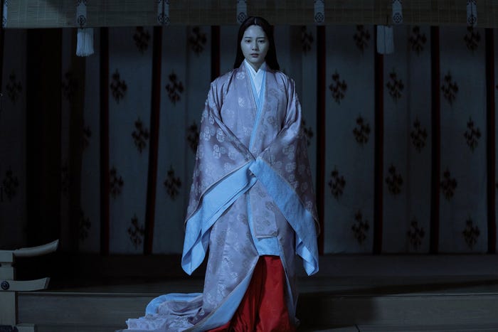 小坂菜緒「光る君へ」(C)NHK