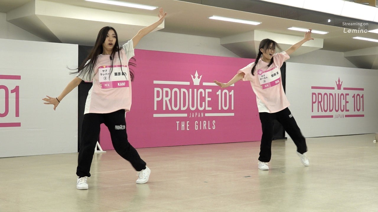 栗原果乃、会田凛「PRODUCE 101 JAPAN THE GIRLS」第3話より（C）PRODUCE 101 JAPAN THE GIRLS