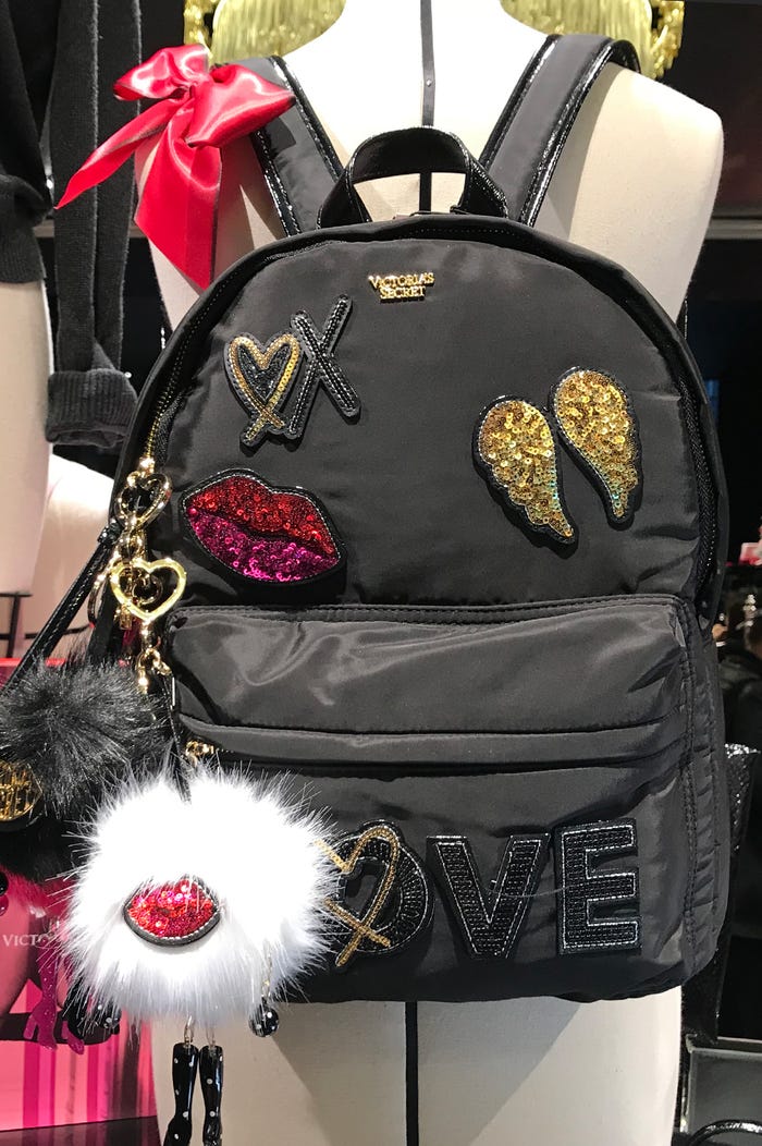 Runway Patch City Backpackは品切れになる人気ぶり