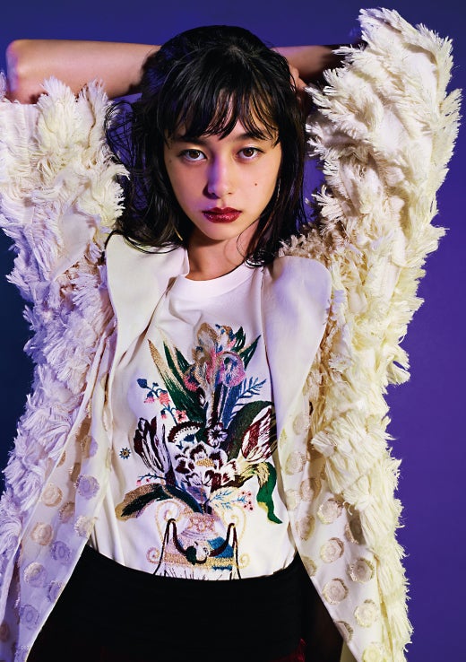 中条あやみ／「Mgirl2016-17AW」より（画像提供：MATOI PUBLISHING inc.）
