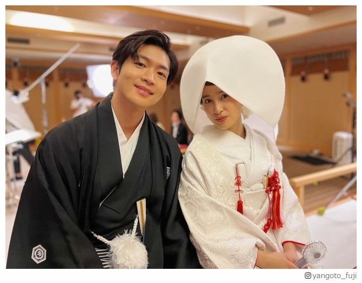 「やんごとなき一族」土屋太鳳＆松下洸平、結婚式シーンの和装オフショットに反響「ロス再燃」「2人の表情最高」