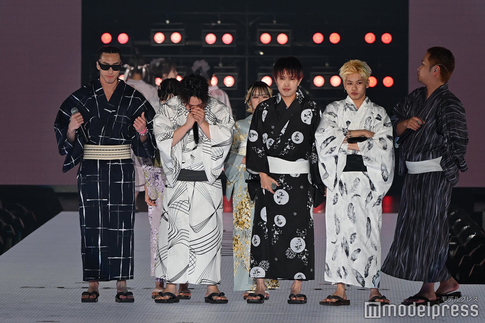 （C）モデルプレス