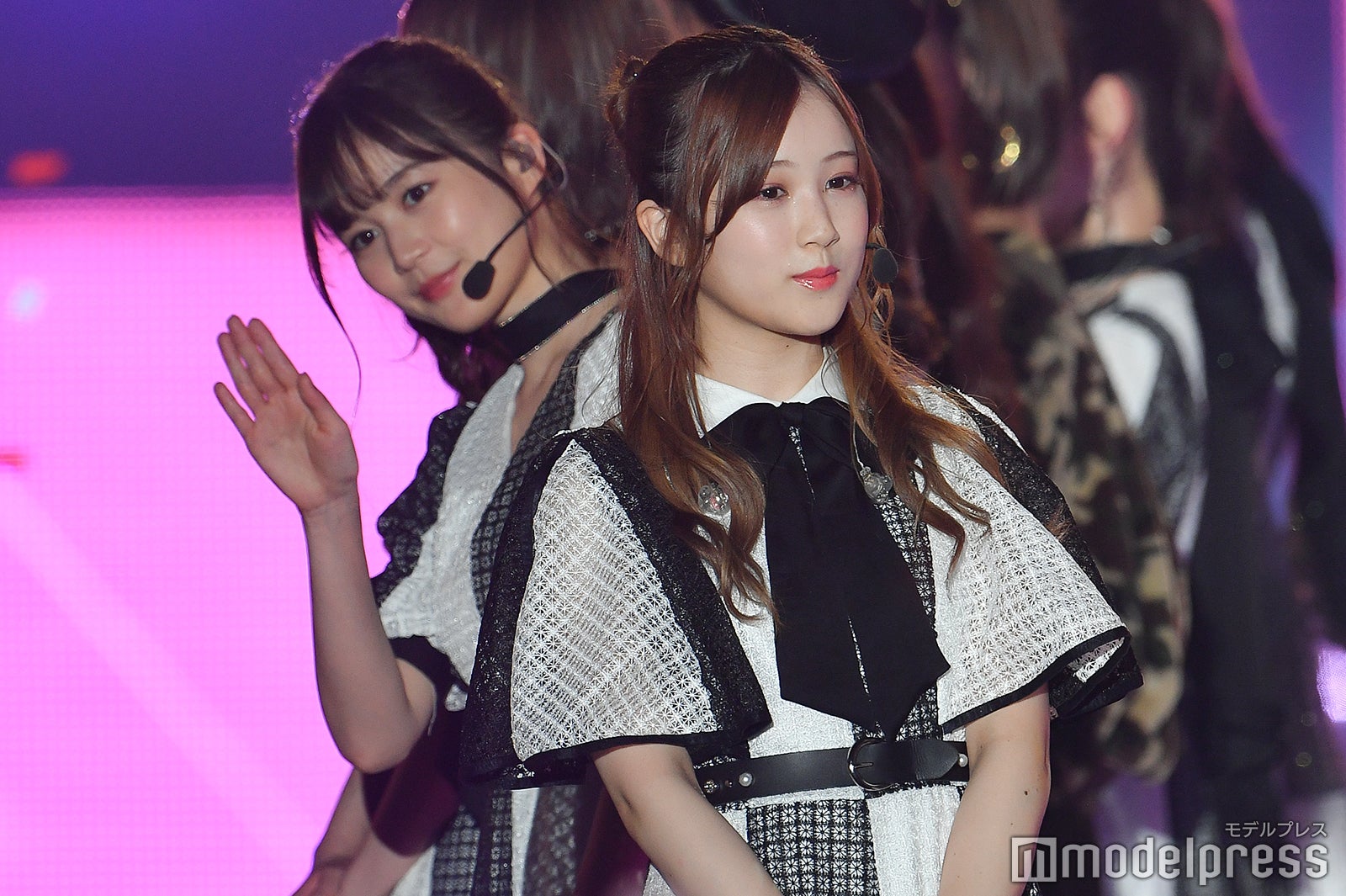 生田絵梨花、星野みなみ（C）モデルプレス