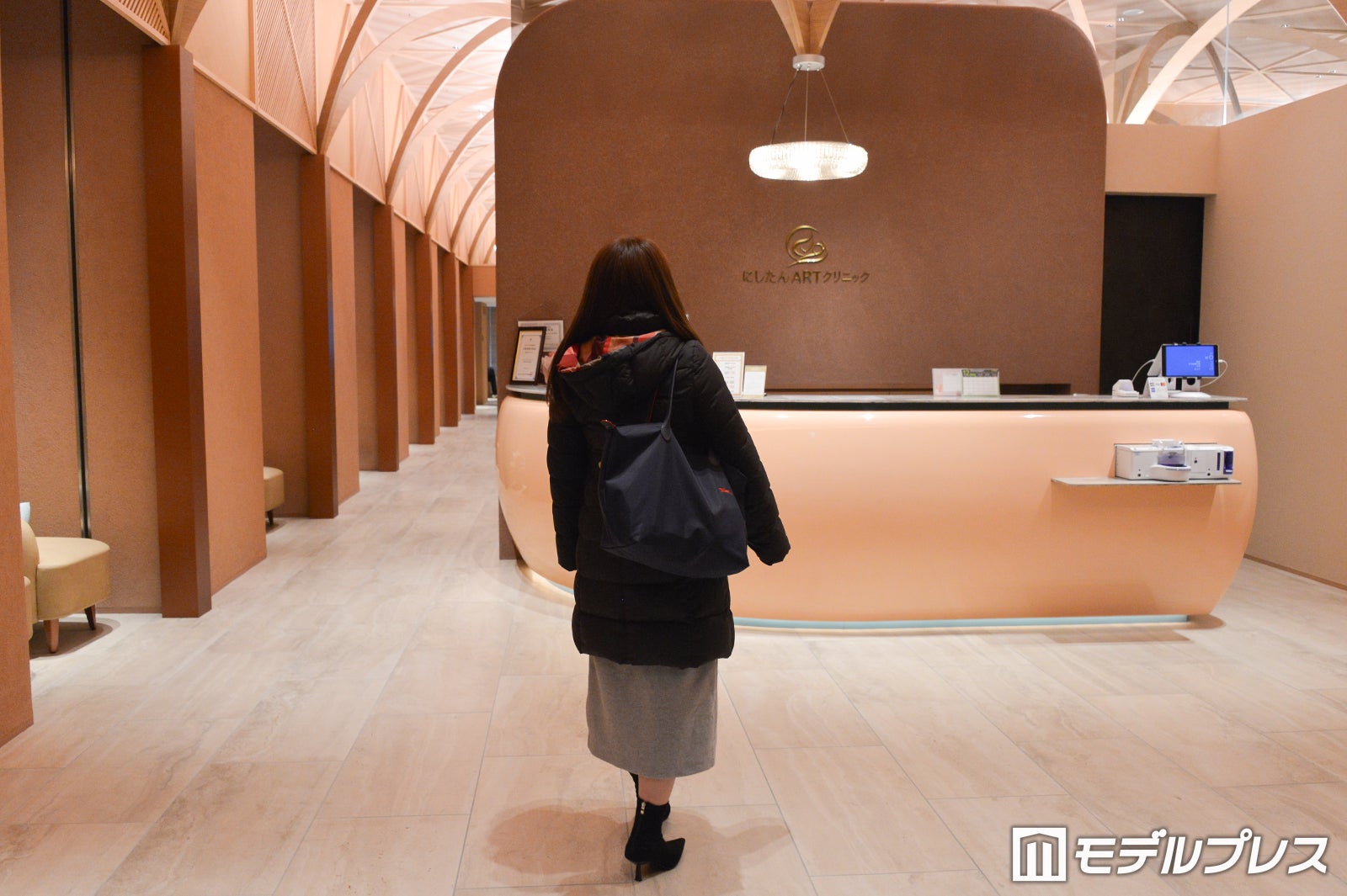 「にしたんARTクリニック」東京丸の内本院（C）モデルプレス