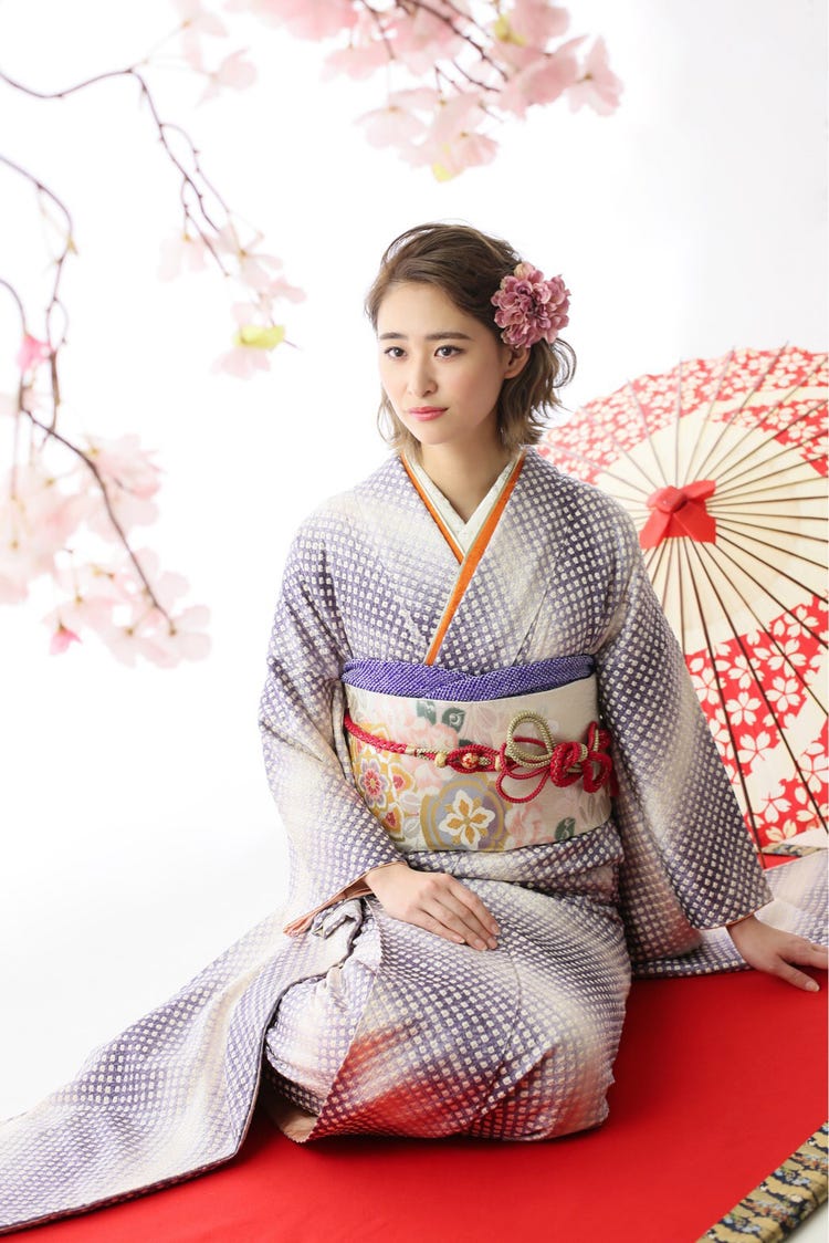柳美稀 画像2/3) 【注目の新成人】オスカー所属の注目株・柳美稀「二十歳らしい、いい女になります！」 - モデルプレス