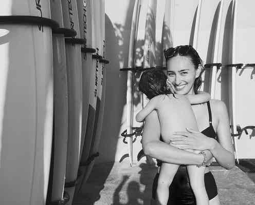 長谷川潤、美貌際立つ水着姿に「素敵」と反響