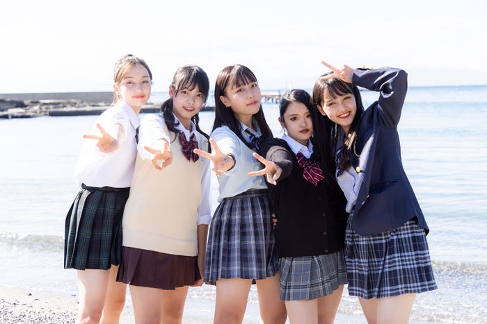 ゆりあ、さくら、ありさ、みづき、あやの「今日、好きになりました。-秋月編-」(C)AbemaTV, Inc.