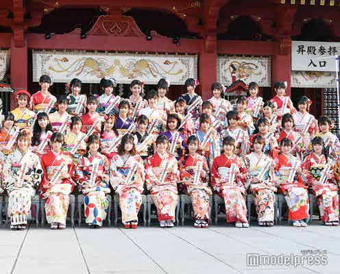 AKB48グループ42人成人で艶やか晴れ着姿 NGT48本間日陽&AKB48大盛真歩がセンター