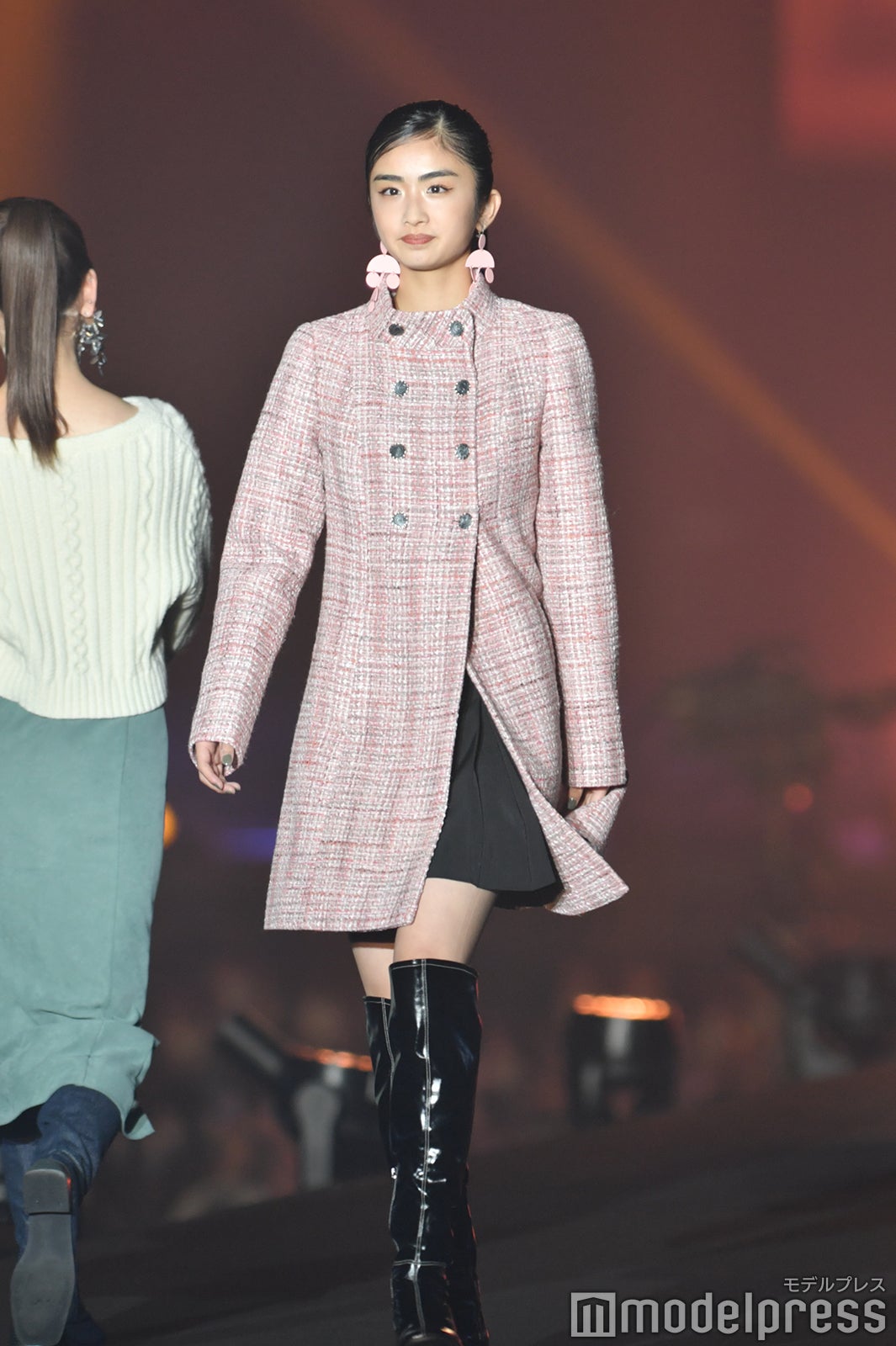 （C）モデルプレス