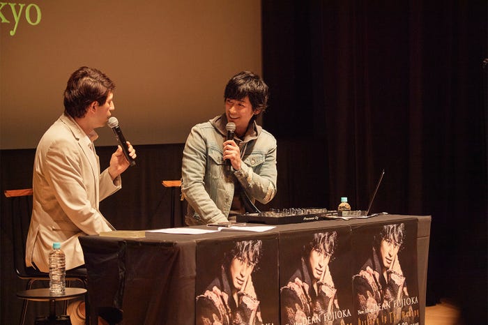 DEAN FUJIOKA(右)/撮影:エグマレイシ (提供写真)