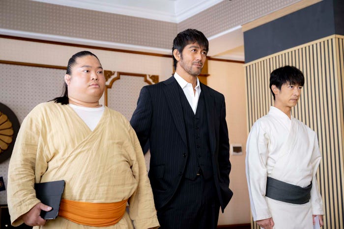 富栄ドラム、阿部寛、堺雅人「VIVANT」最終話より(C)TBS