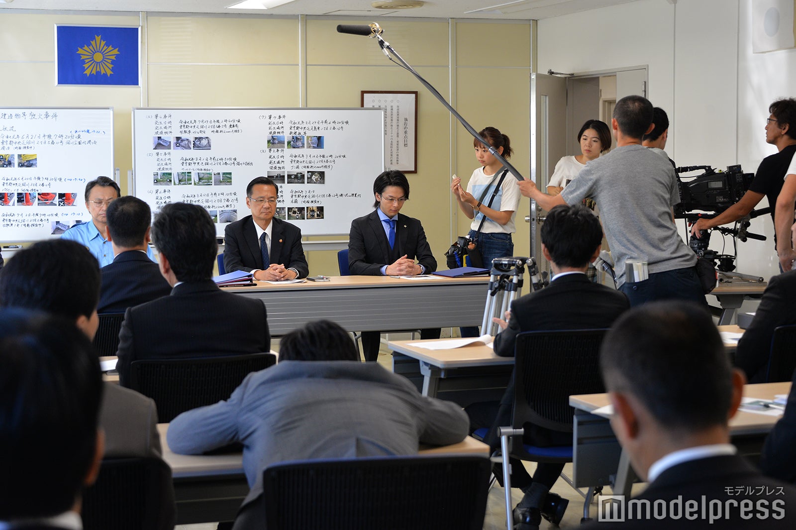 中村倫也、田中圭（C）モデルプレス