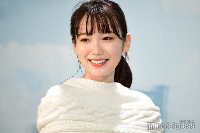 飯豊まりえ(C)モデルプレス