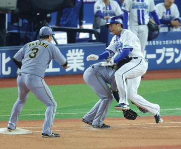 阪神を上回る12安打を放ちながら勝てないDeNA 藤田平「野球の差がハッキリと出た試合だった」