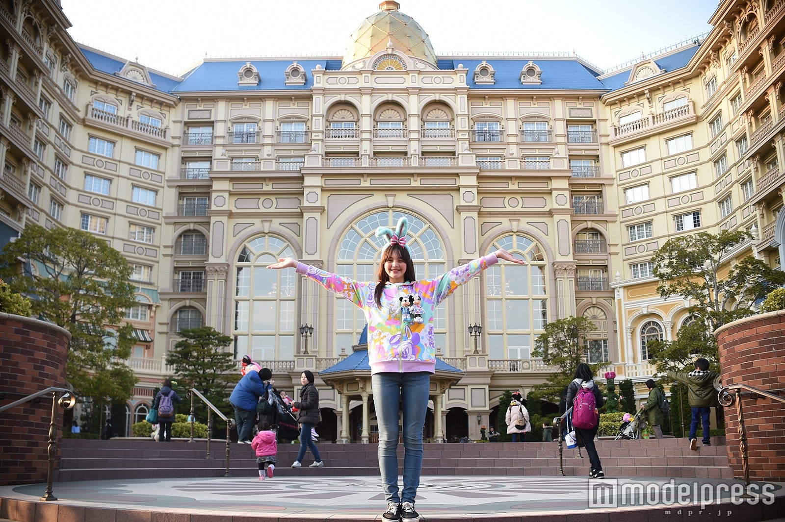 東京ディズニーランドホテル（モデル：藤田エミリ）／（C）モデルプレス