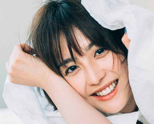 フジ宮司愛海アナ、初撮り下ろしフォトブックで“アイドル顔負けの愛らしさ”全開<宮司愛海フォトブック まっすぐ>